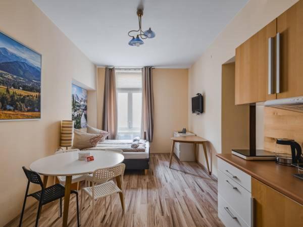 Apartamenty Goralska Pasja Krupowki 37 Zakopane Exterior photo